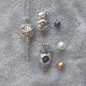Interchangeable Pearl Necklace